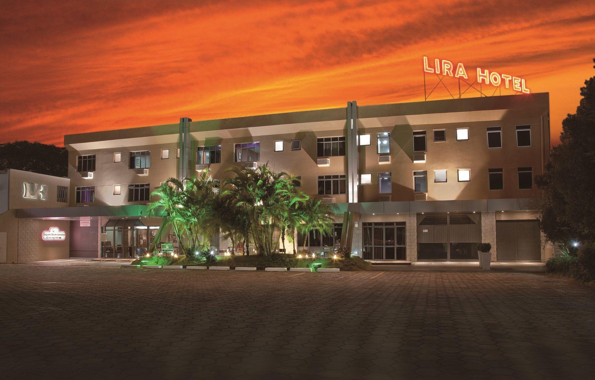 Lira Hotel Curitiba Exteriör bild